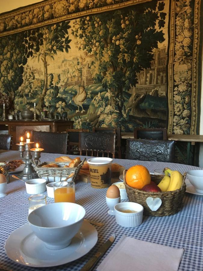 Chateau De Bourgon Montourtier Eksteriør billede